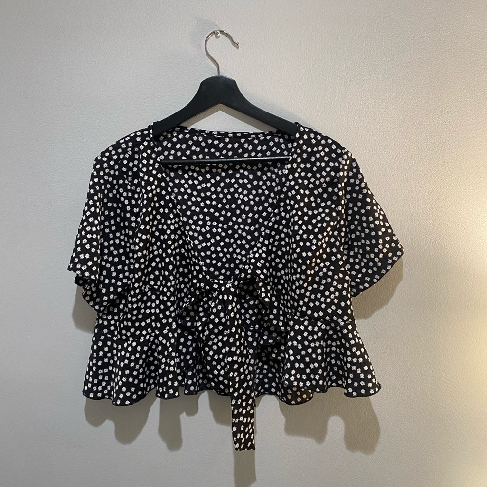 black and white floral tie top